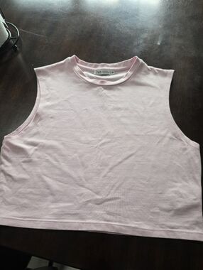 ZARA Light Pink Sleeveless Cropped Tank Top